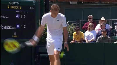 Watch: Kalin Ivanovski ends match with Kyrgios-esque hot dog serve