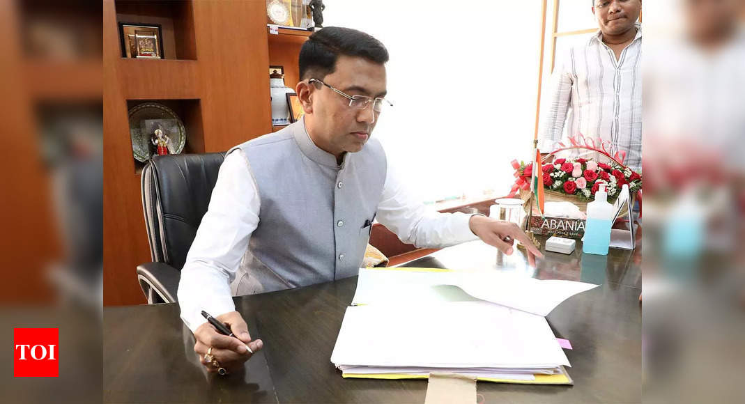 Pramod Sawant asks Goa IIT, NIT BITS to help resolve state issues – Times of India
