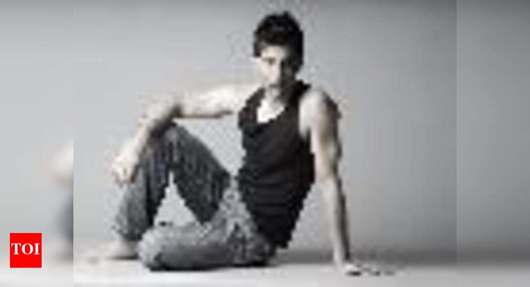 Sumit lends his voice! - Times of India