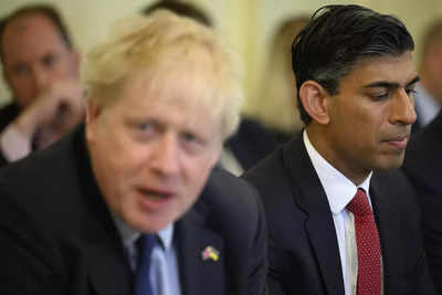 Sunak accuses Boris Johnson of not working hard