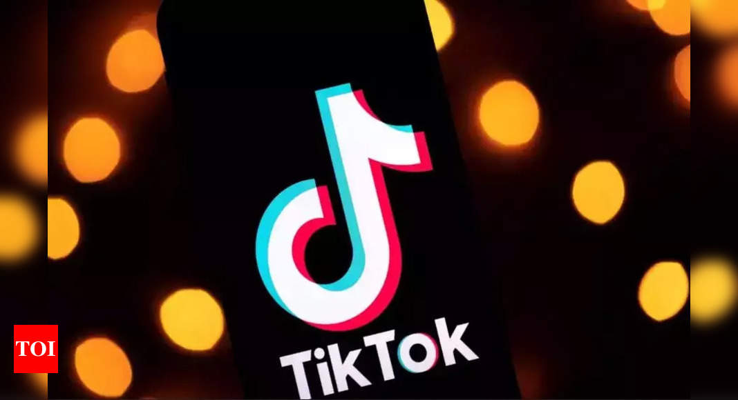 US senators call for close look at TikTok – Times of India