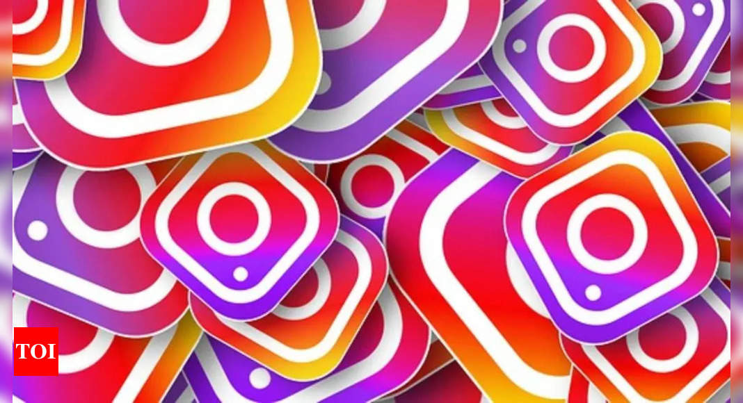 Instagram, Facebook messenger down: Users are facing issues while sending messages – Times of India