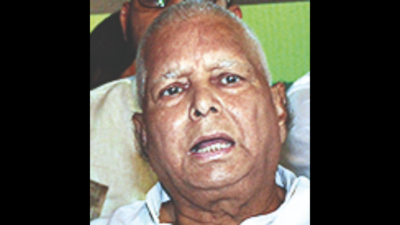 Ailing RJD chief Lalu Prasad airlifted to AIIMS in Delhi