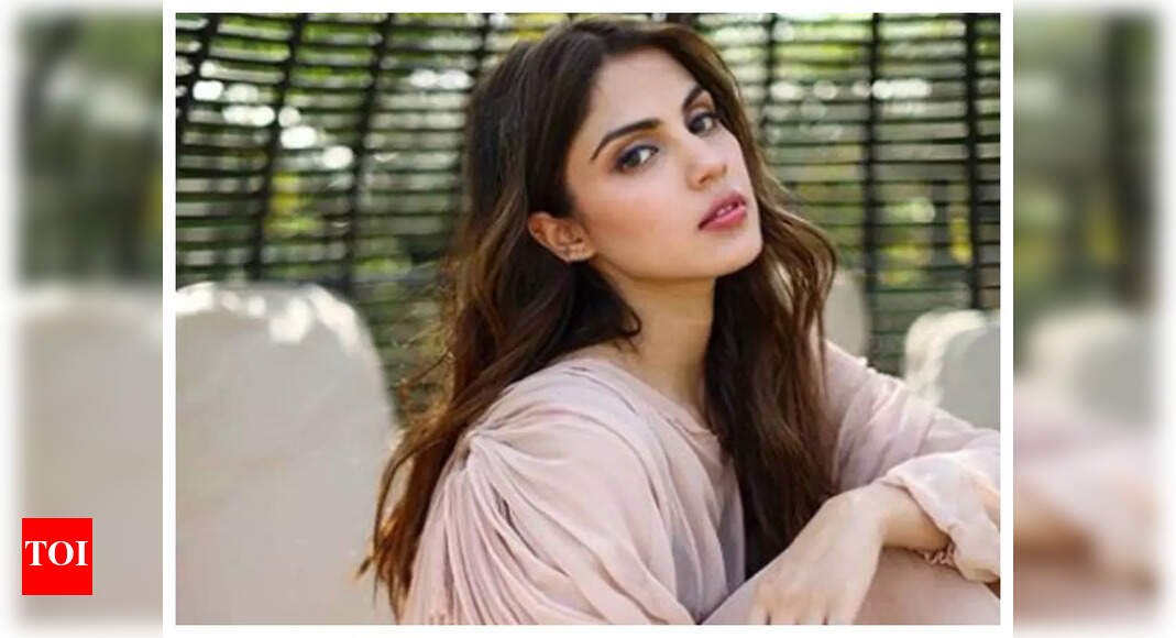 Producer Rana Sarkar feels Rhea Chakraborty has been haunted for being ...