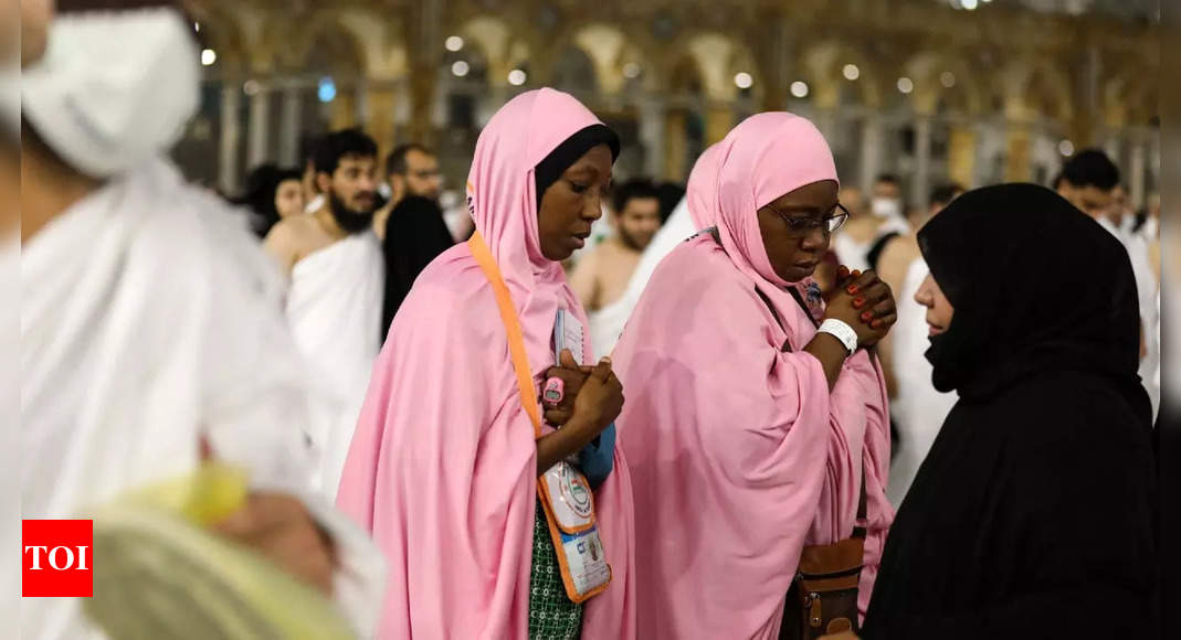 ‘Worth 100 men’: Women don colourful robes at guardian-free Haj – Times of India