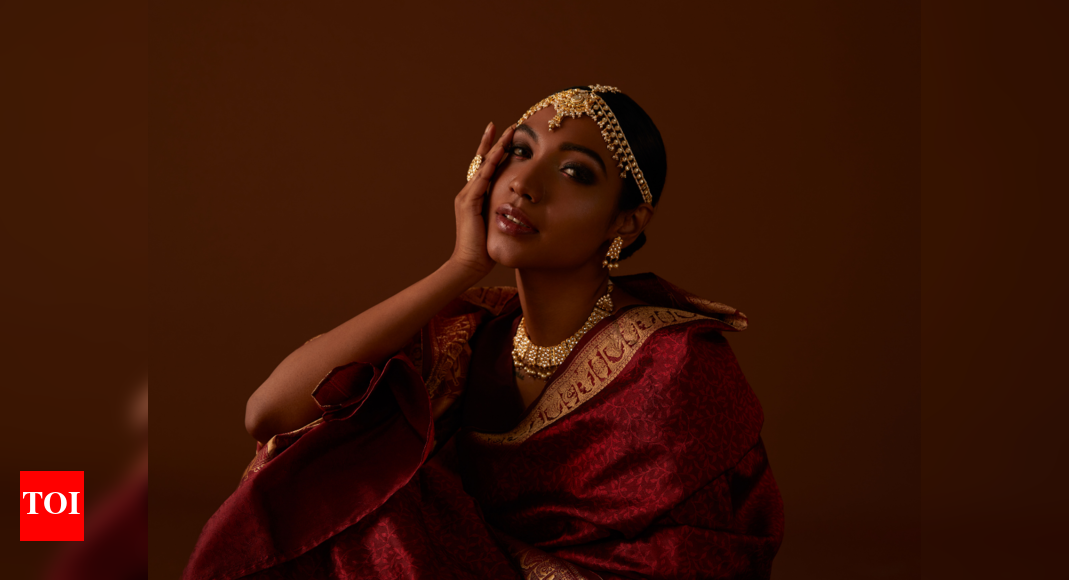 Party wear sarees: Designer sarees for 