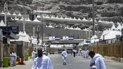 Pilgrims scale Mount Arafat for climax of biggest Covid-era hajj