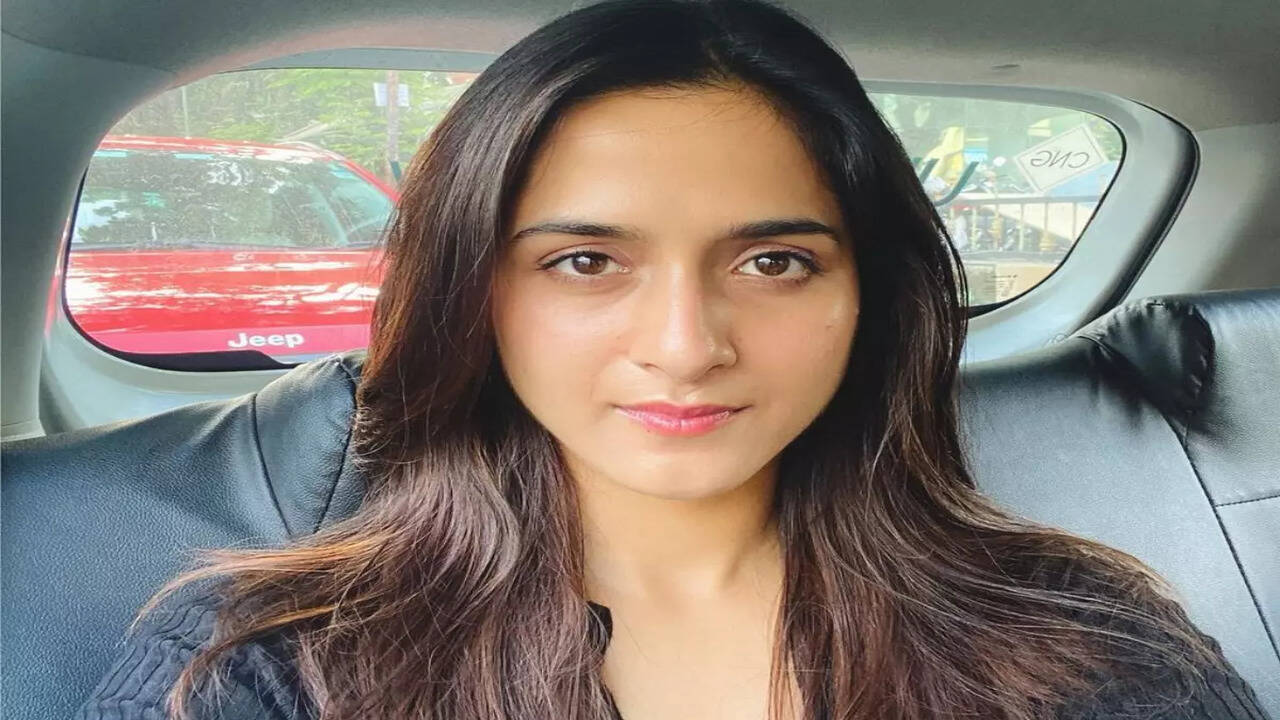 Ayushi Sharma: Being observant helped me learn the tricks of trade - Times  of India