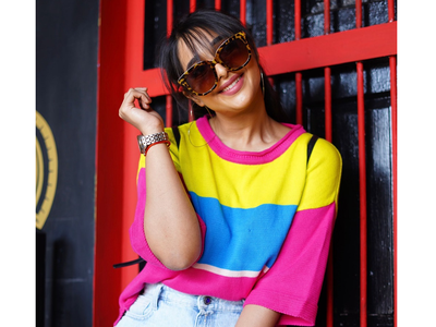 Kamariya Coca Cola' actress Nayamat Handa recalls a funny incident with Khesari Lal Yadav | Bhojpuri Movie News - Times of India Kamariya Coca Cola' actress Nayamat Handa recalls a funny incident with Khesari Lal Yadav | Bhojpuri Movie News - Times of India