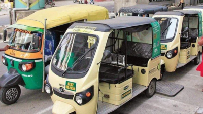 Only 279 e-autos registered against Delhi govt's target of 4,000