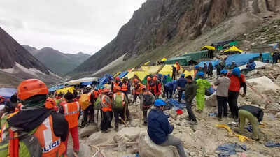 15,000 shifted, no Amarnath pilgrim left on route: ITBP | India ...