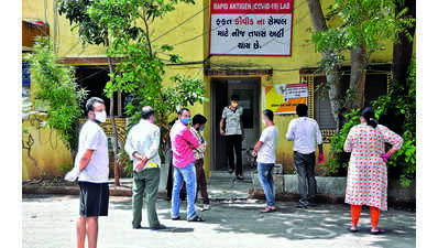 Cases dip in Surat for 2nd day