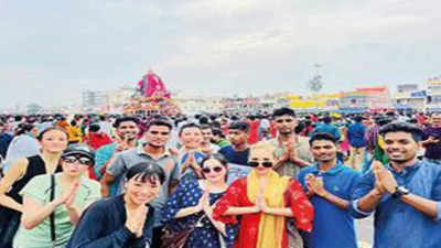 Odisha: Japanese tourists soak in Rath Yatra festivity in Puri