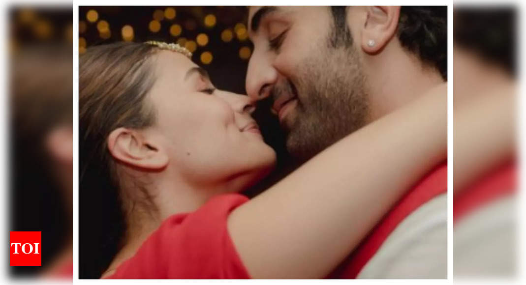 Ranbir Kapoor opens up parenting, says, ‘I don’t want Alia to sacrifice her dreams after embracing motherhood, we are going to share’ – Times of India