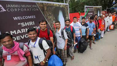 Amarnath Yatra resumes from Jammu after suspension due to cloudburst