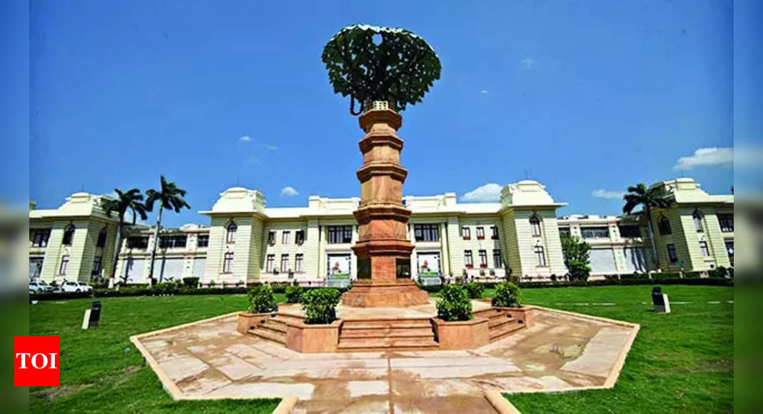 bihar-assembly-building-centenary-pillar-built-at-cost-of-about-rs-3