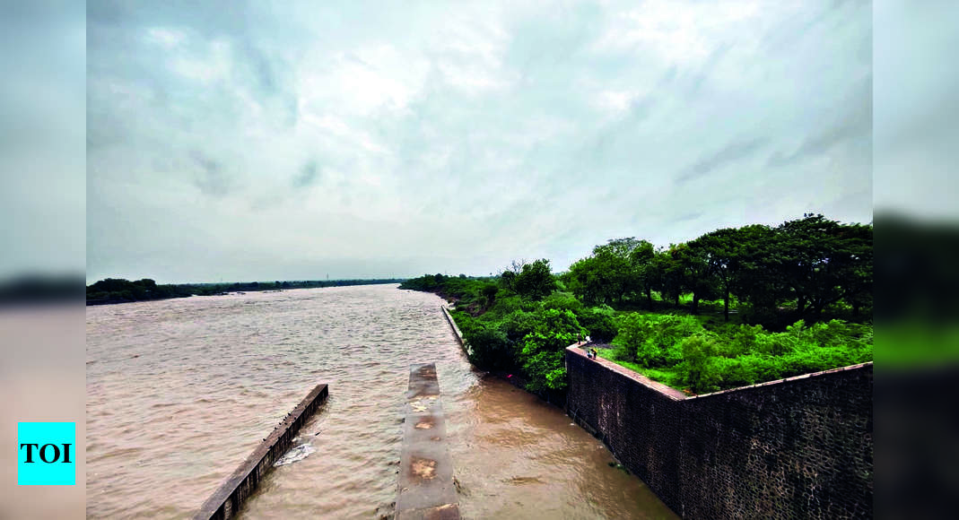 Jayakwadi: Jayakwadi Dam Gets Over 1.5 Tmc Water In 24 Hours, More ...