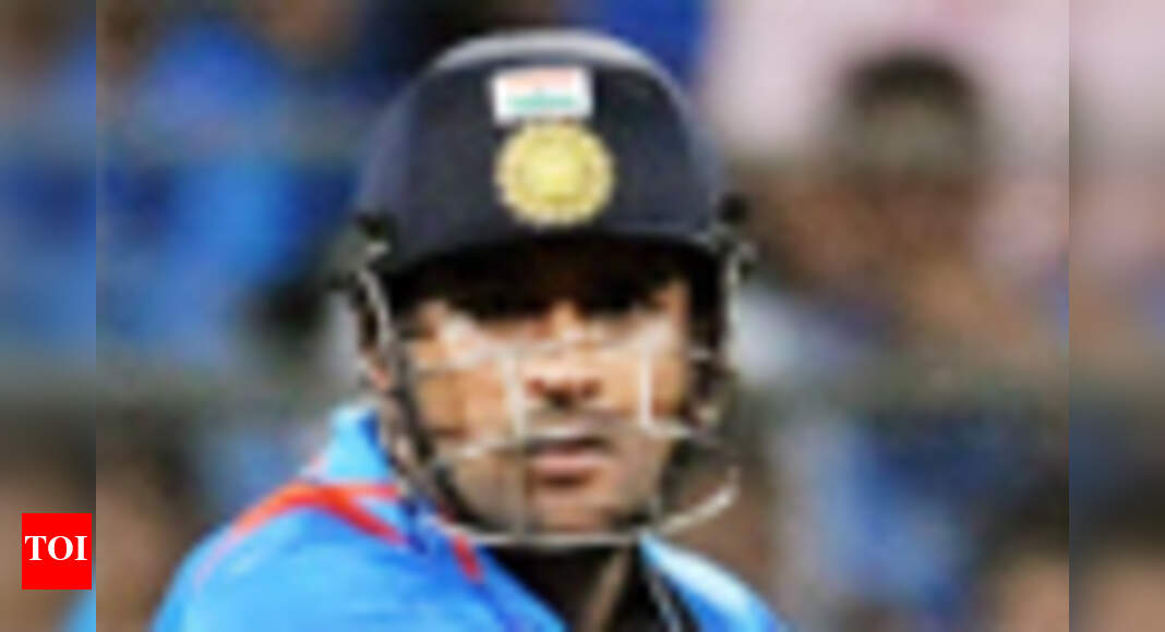 Dhoni's bat goes for 100,000 pounds at charity auction | Off the field