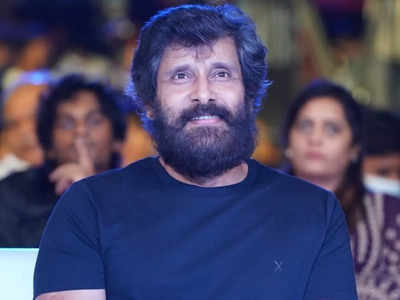 Chiyaan Vikram gives a fitting reply to rumors about his health