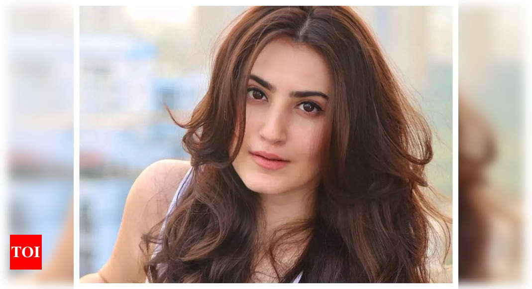Shivaleeka Oberoi suggests she is all out there for love: My best male would be somebody who balances out my vitality – Distinctive | Hindi Film News