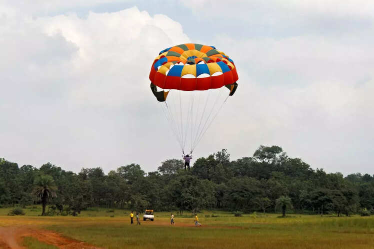 Tandem paragliding in Mussoorie