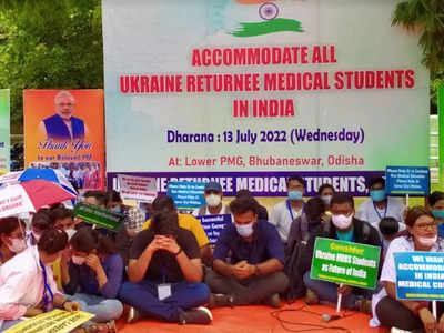 Ukraine returnee medical students press for admission in Indian medical colleges