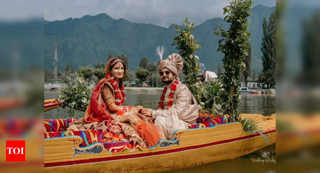 Anila Kharbanda Ties The Knot With Pratik Garg In Kashmir Times Of India 0434