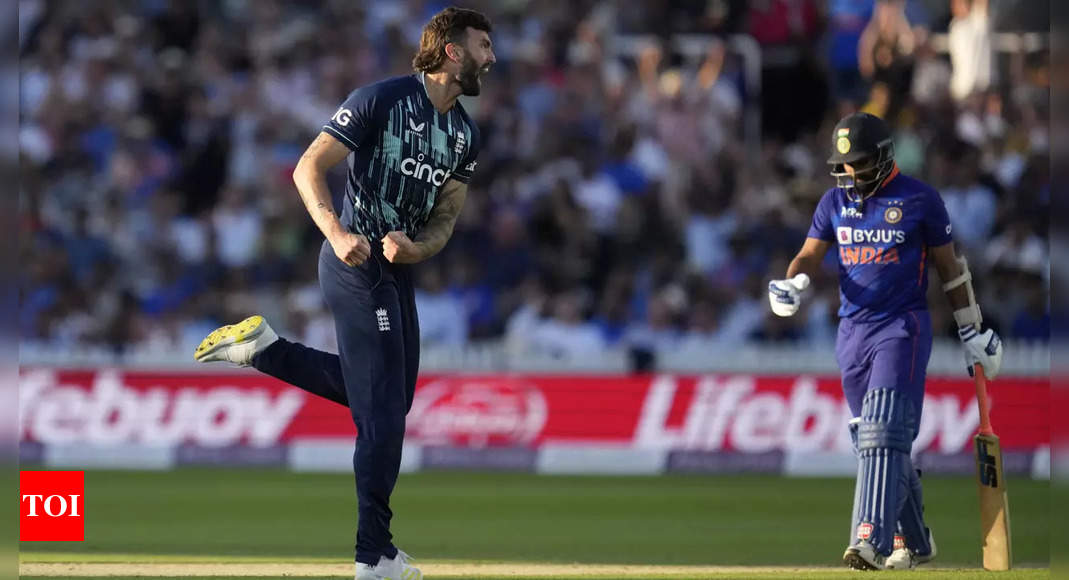 India vs England Live Score, 2nd ODI: Jason Roy, Jonny Bairstow give England a steady start : 5.3 : India : 10/1