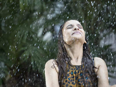 Beat the monsoon stickiness with these easy skincare and make-up tips