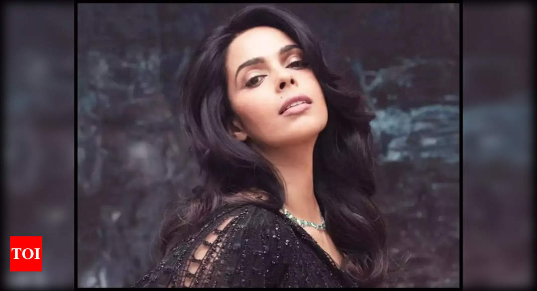 Mallika Sherawat: I lost my family, their love and support when I came to Bombay to be an actress -Exclusive – Times of India