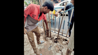 Kolkata: KMC makes a start, fixes earthing in 500 lamp posts