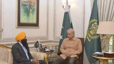 Pakistani Sikh leadership demands extension of pilgrimage duration, meets PM Shehbaz Sharif