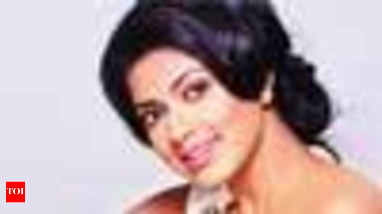 Actress amala paul nude