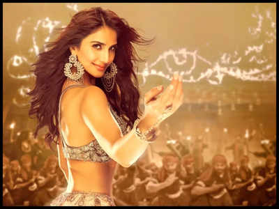'Shamshera' makers to not release Ranbir Kapoor, Vaani Kapoor's full song 'Kaale Naina' before the release for THIS reason