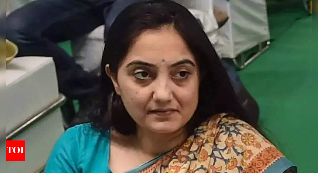 Nupur back in SC, seeks stay on arrest in 9 FIRs