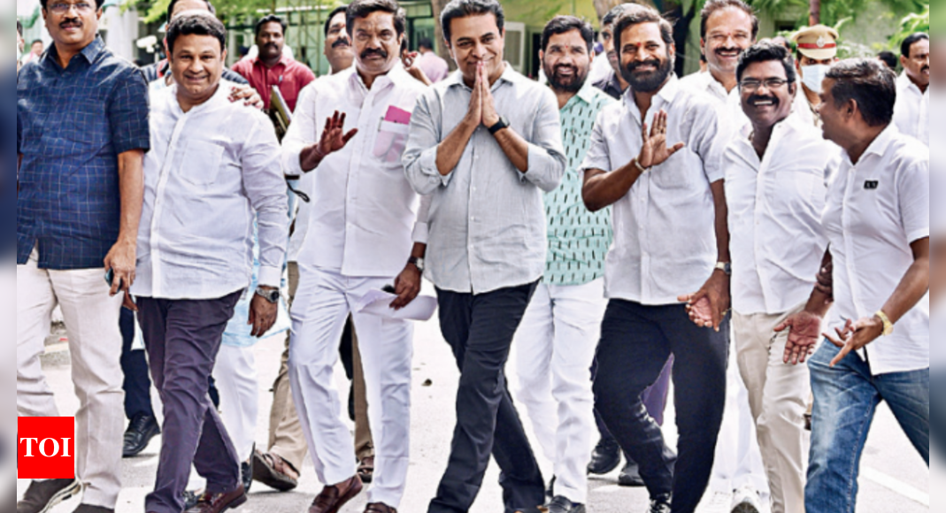 Telangana: 2 TRS MLAs Miss President Vote Queue | Hyderabad News ...