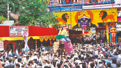 Secunderabad: Over 1.5 lakh attend Ujjaini Mahankali procession