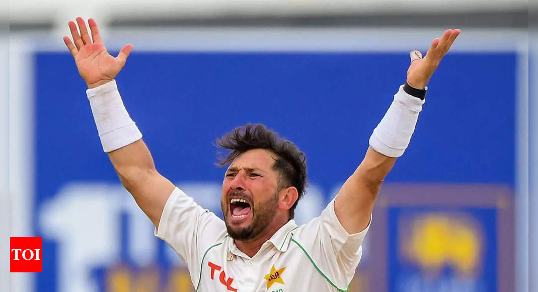WATCH: Pakistan’s Yasir Shah rekindles memories of Shane Warne’s ‘Ball of the Century’ with a similar dismissal | Cricket News – Times of India