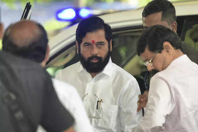 12 rebel Shiv Sena MPs meet LS Speaker Om Birla, demand change of floor leader
