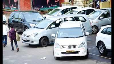 BJP MLAs join oppn against taxi apps