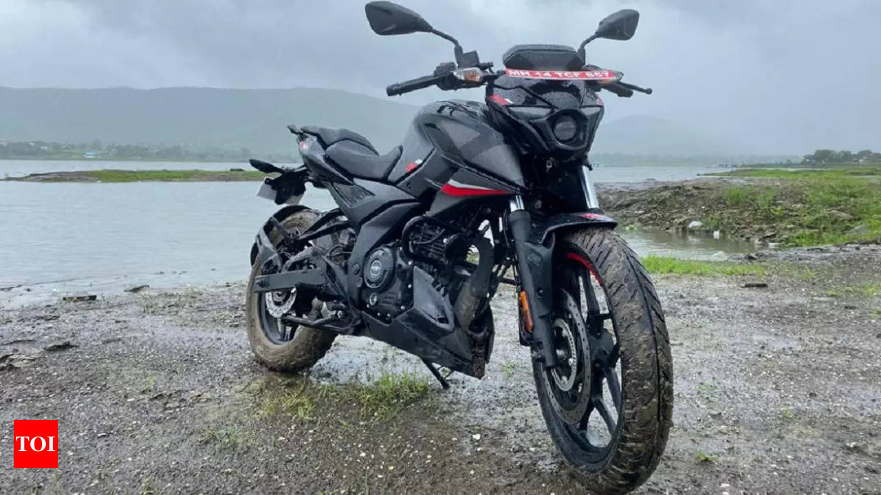 Pulsar 160 deals ns upcoming colours