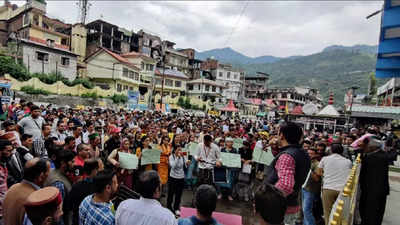 Himachal Pradesh: Farmers warn of massive stir in Shimla on August 5