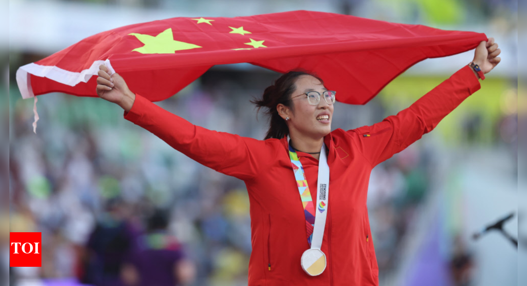 World Athletics Championships: China's Feng Bin stuns women's discus ...