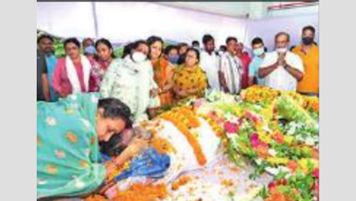 Odisha bids farewell to ILS chief Parida