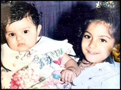 Boney Kapoor drops an adorable throwback picture of the Kapoor siblings, can you guess them?
