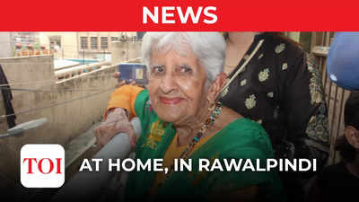 90-year-old Pune grandma Reena Varma returns to her Pakistan home after 75 years