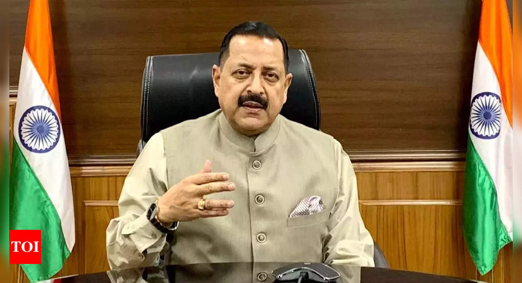 1.59 lakh persons recruited by Central govt during pandemic: Jitendra Singh | India News – Times of India