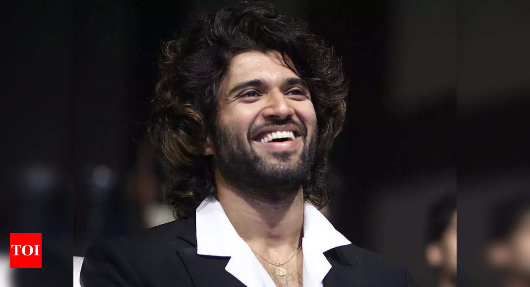 Vijay Deverakonda dismisses North-South debate at ‘Liger’ trailer launch: Anil Kapoor and Sridevi started off in the South – Times of India