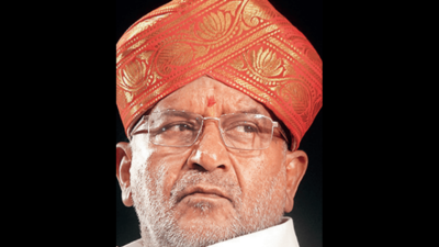 Karnataka: EX-CM Siddaramaiah didn’t invite me to Congress, says GT Devegowda