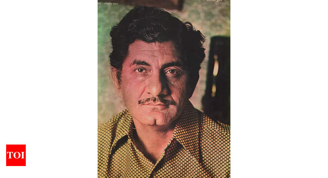 Anand Bakshi: A prolific, polished songwriter who by no means misplaced the widespread contact | Hindi Film Information